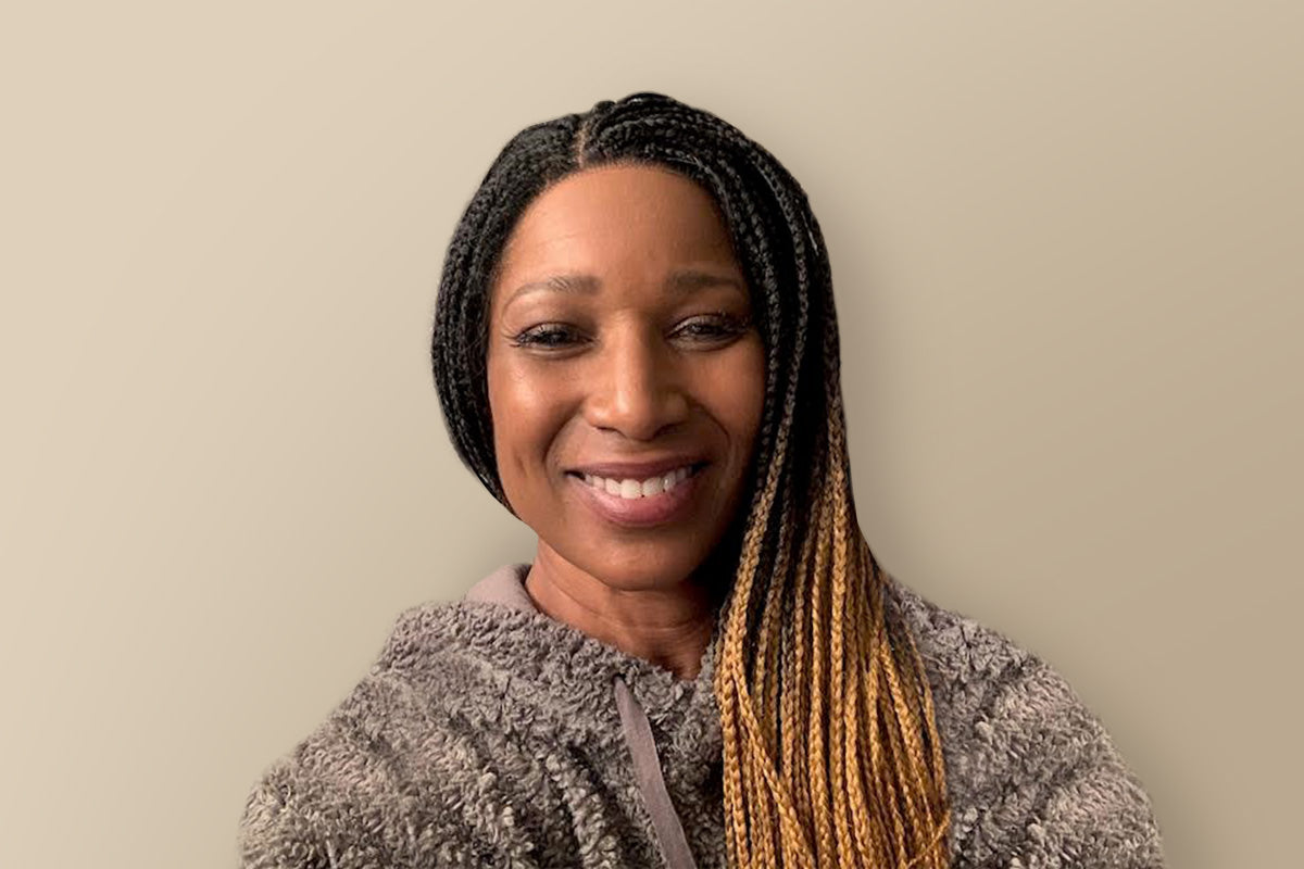 Chandra shares her story about experiencing breast cancer, treatment, and menopause. 